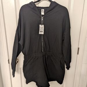 Smash + Tess Malibu Cinch Romper in Midnight Black size Large